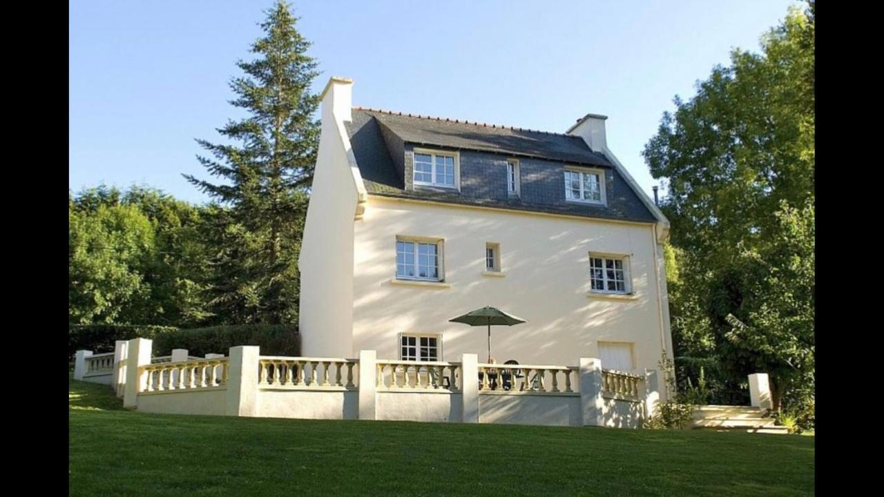 Fontaine Blanche River View, Large Patio & Garden In Central Brittany With Starlink Wifi Treffrin Exterior photo